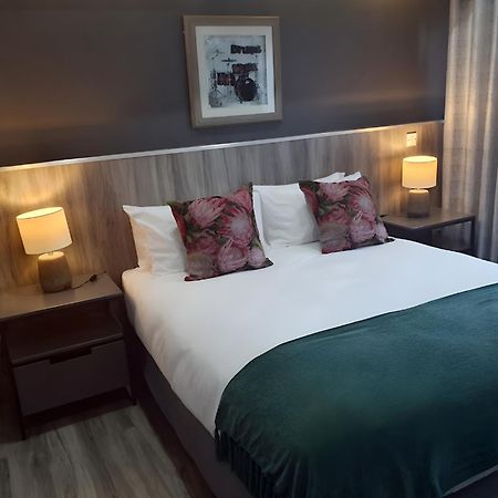 La Orchard Hotel Johannesburg Bagian luar foto