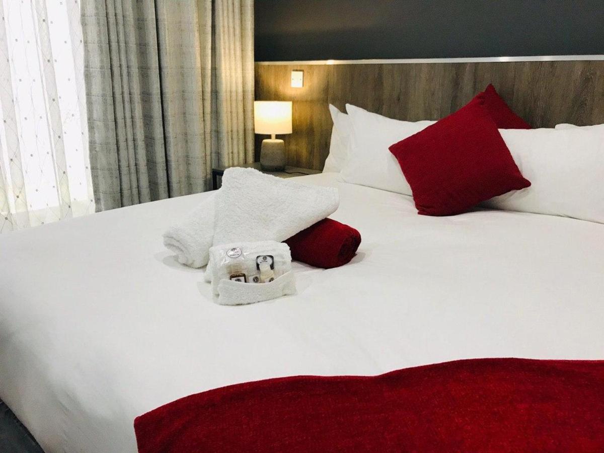 La Orchard Hotel Johannesburg Bagian luar foto