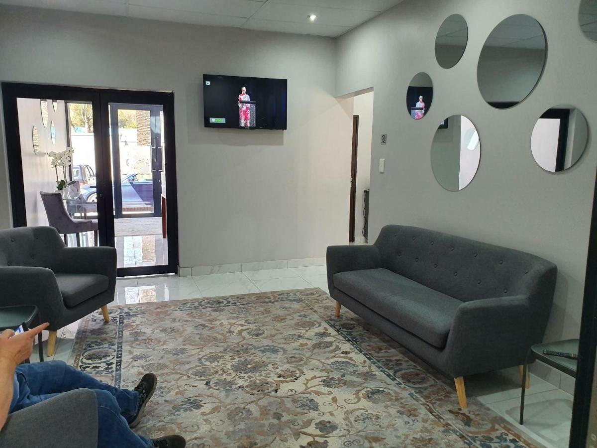 La Orchard Hotel Johannesburg Bagian luar foto