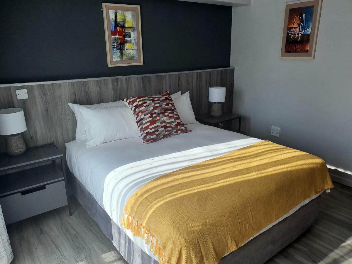 La Orchard Hotel Johannesburg Bagian luar foto